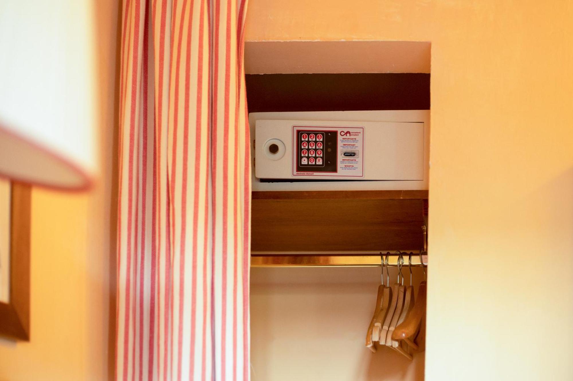 Antica Dimora Firenze Bed and Breakfast Εξωτερικό φωτογραφία