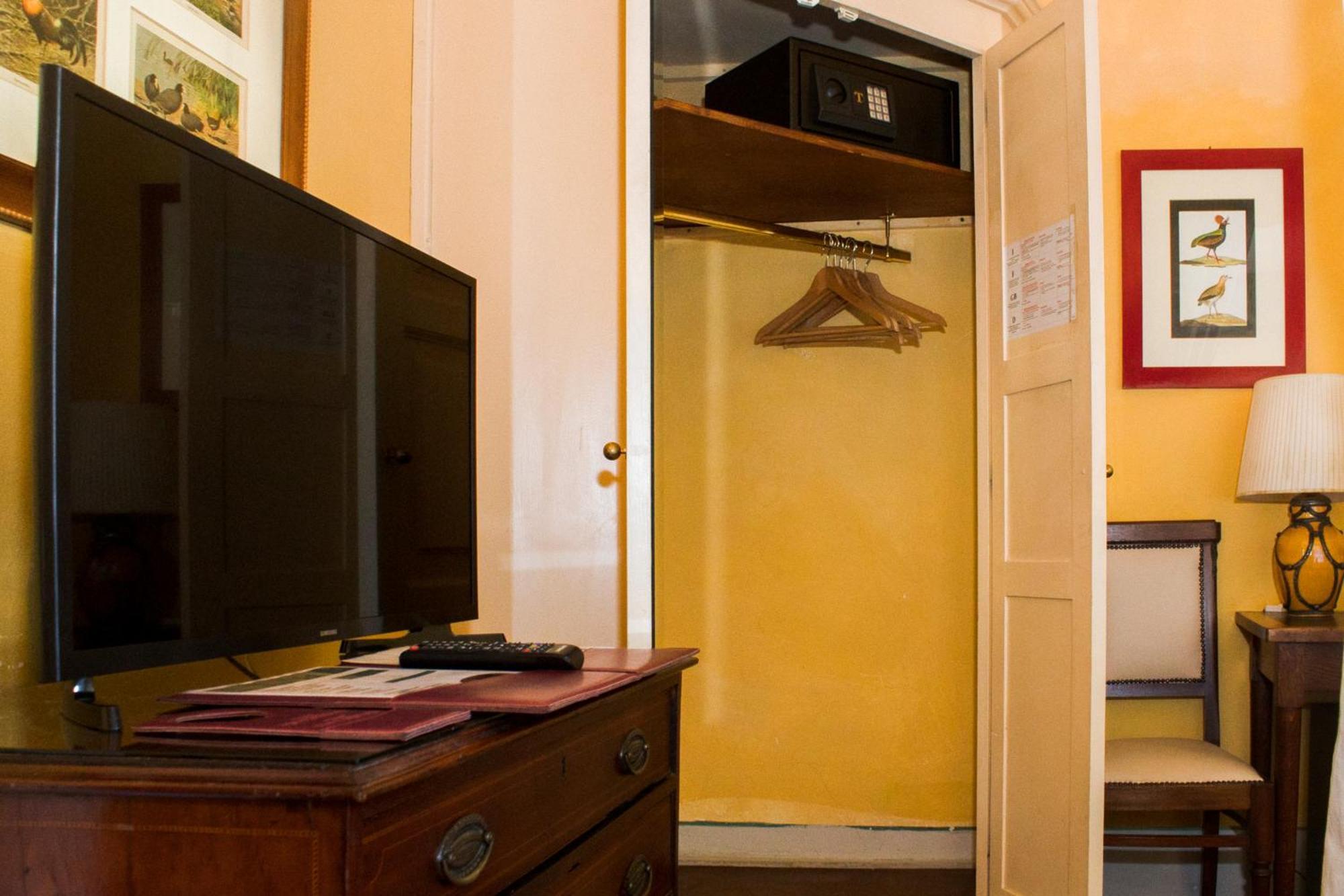 Antica Dimora Firenze Bed and Breakfast Εξωτερικό φωτογραφία