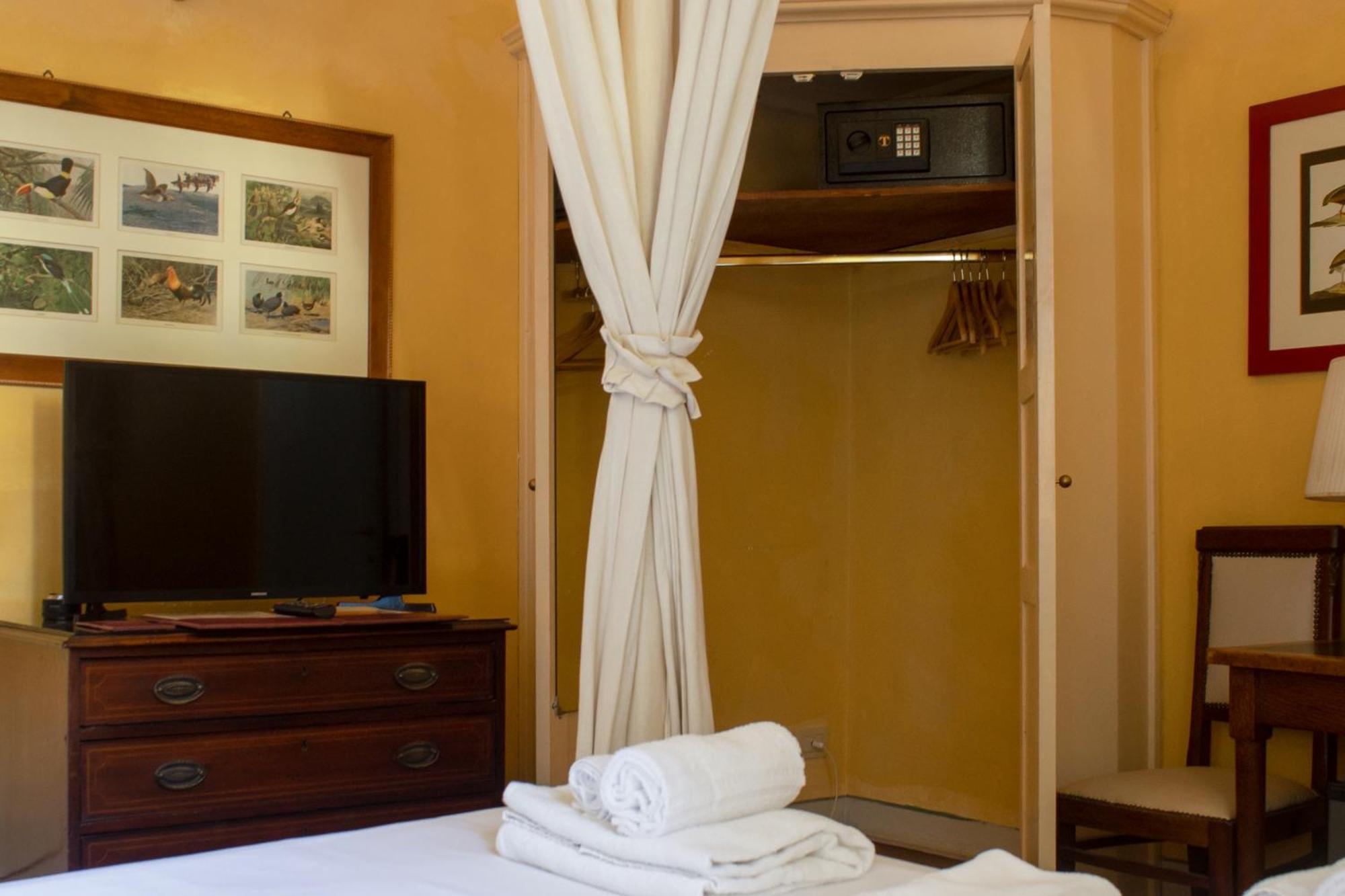 Antica Dimora Firenze Bed and Breakfast Εξωτερικό φωτογραφία